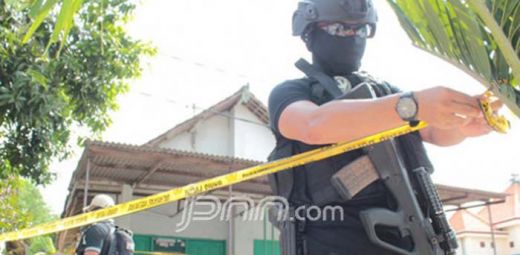 Mau Serang Polisi Pakai Golok, Dua Terduga Teroris Ditembak Mati