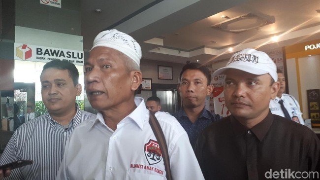 PA 212 Serang Adab Prabowo Usai Pertemuan dengan Jokowi