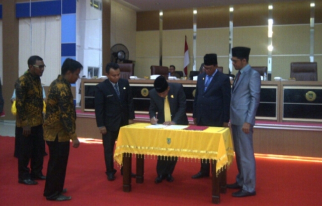 Akhir Masa Jabatan, DPRD Rohil Sahkan 7 Perda Dan APBD Tahun 2020 Rp.1,8 T