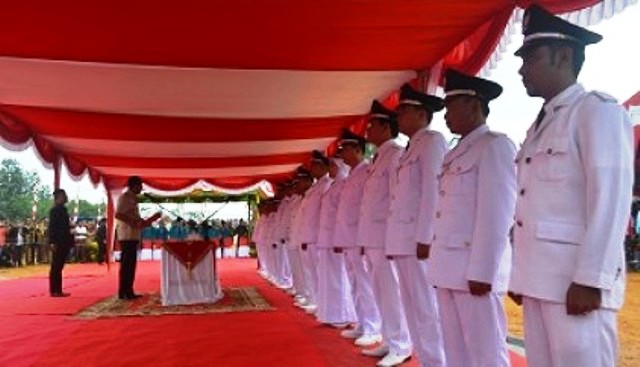 Bupati Rohil lantik 18 Penghulu Terpilih