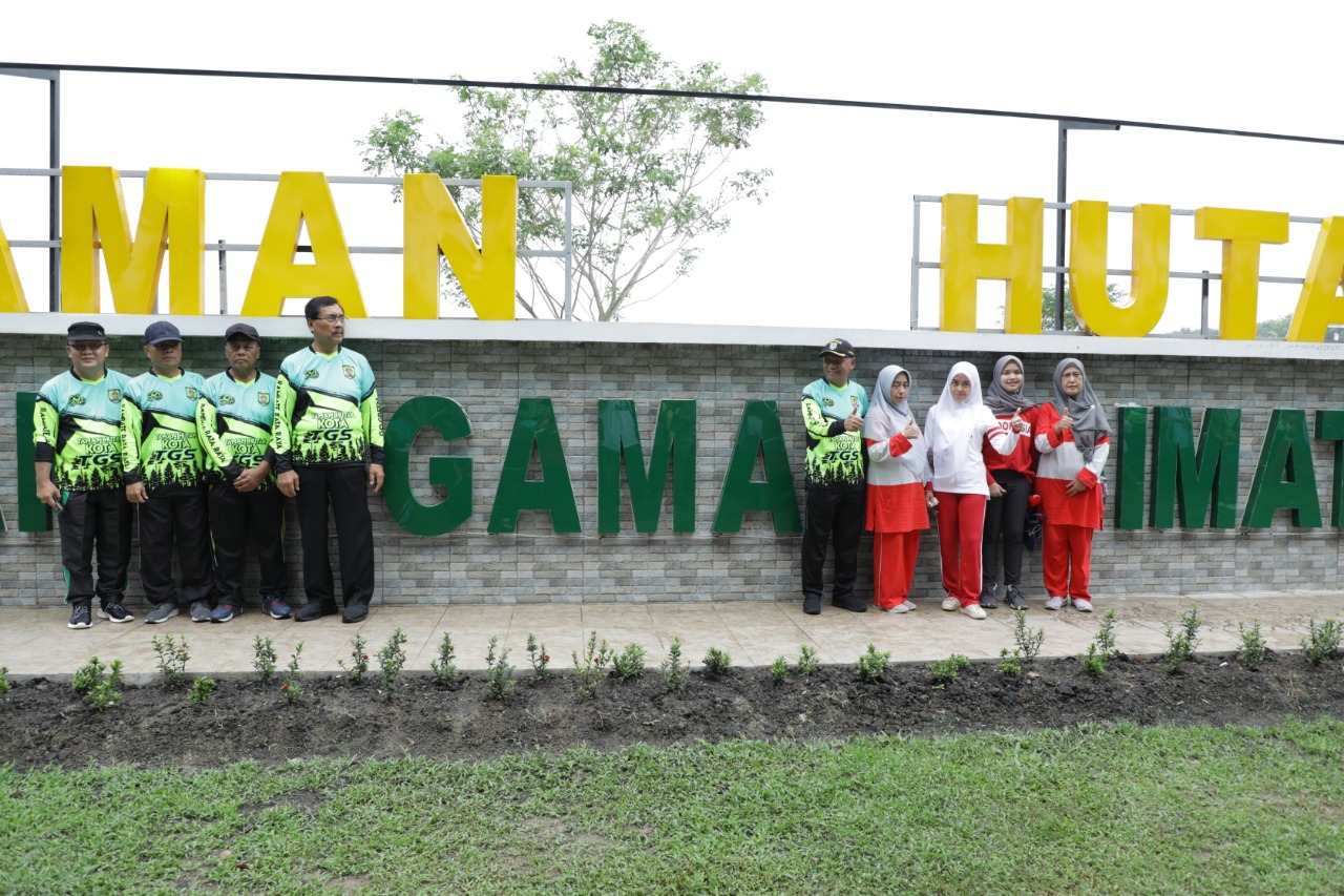 Plt Bupati Asahan Resmikan Objek Wisata Hutan Kota Taufan Gama Simatupang Plt Bupati Asahan Resmikan Objek Wisata Hutan Kota Taufan Gama Simatupang