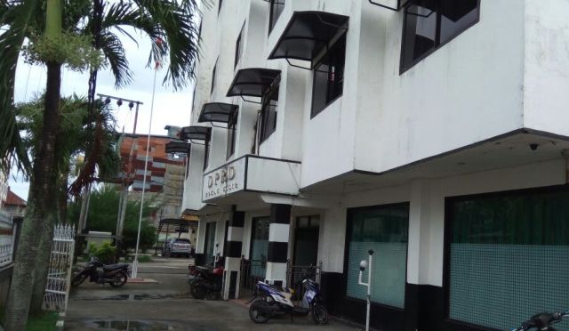Perdana Masuk Kerja Tahun 2018, Kantor DPRD Rohil Sepi