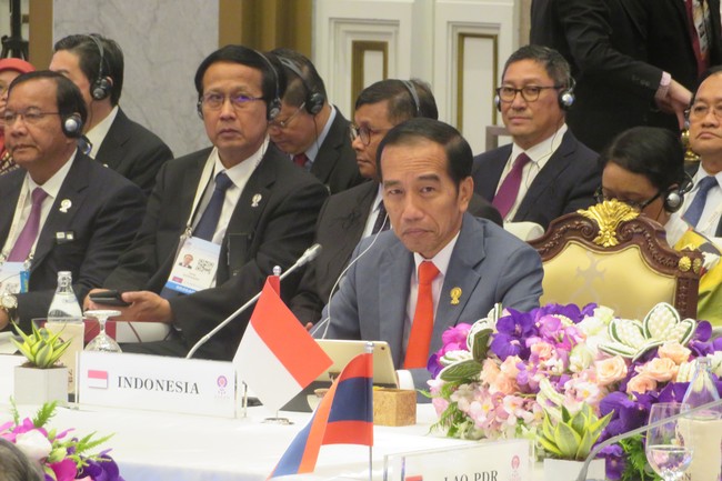 Di Depan Pemimpin ASEAN, PM Thailand Ucapkan Selamat Menang Pilpres ke Jokowi