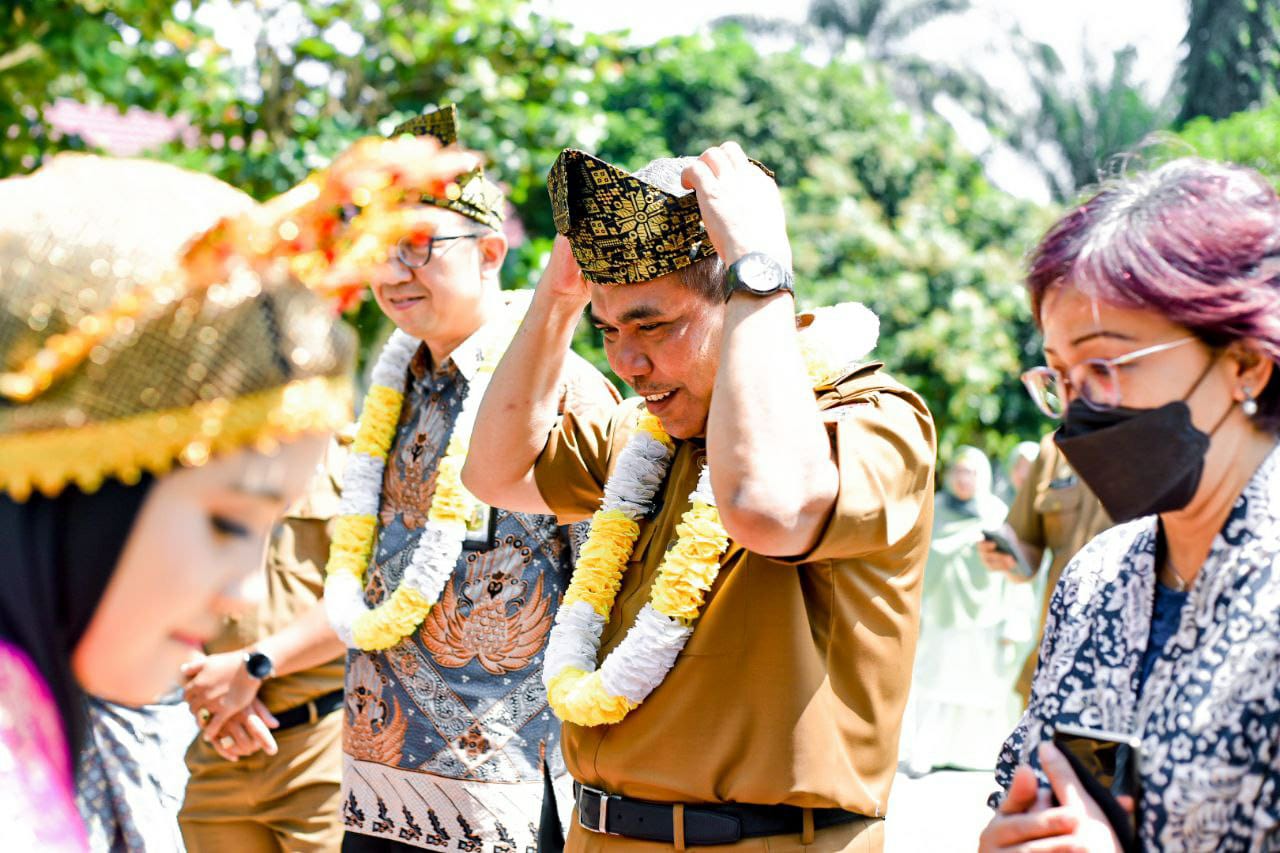 Pj Bupati Kampar Sambut Kunker Dirjen GTK Kemendikbudeistek RI ke Tapung