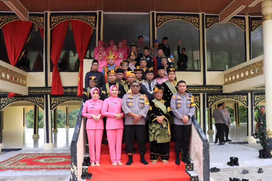 Lepas Kapolres Kampar, Ninik Mamak Kampar gelar Salam Perpisahan.