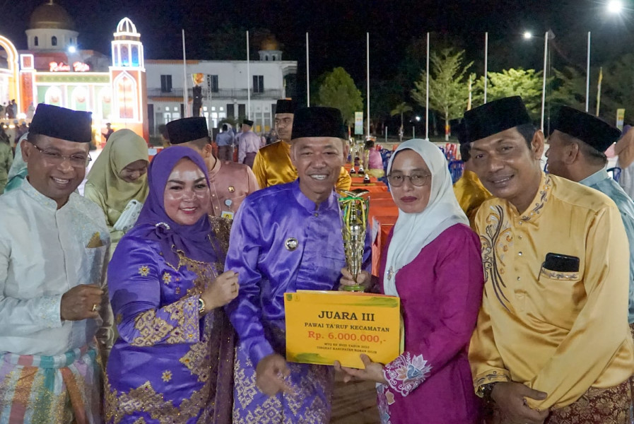 Resmi Ditutup Bupati, Kecamatan Kubu Juara Umum MTQ ke-18 Tingkat Kabupaten Rohil