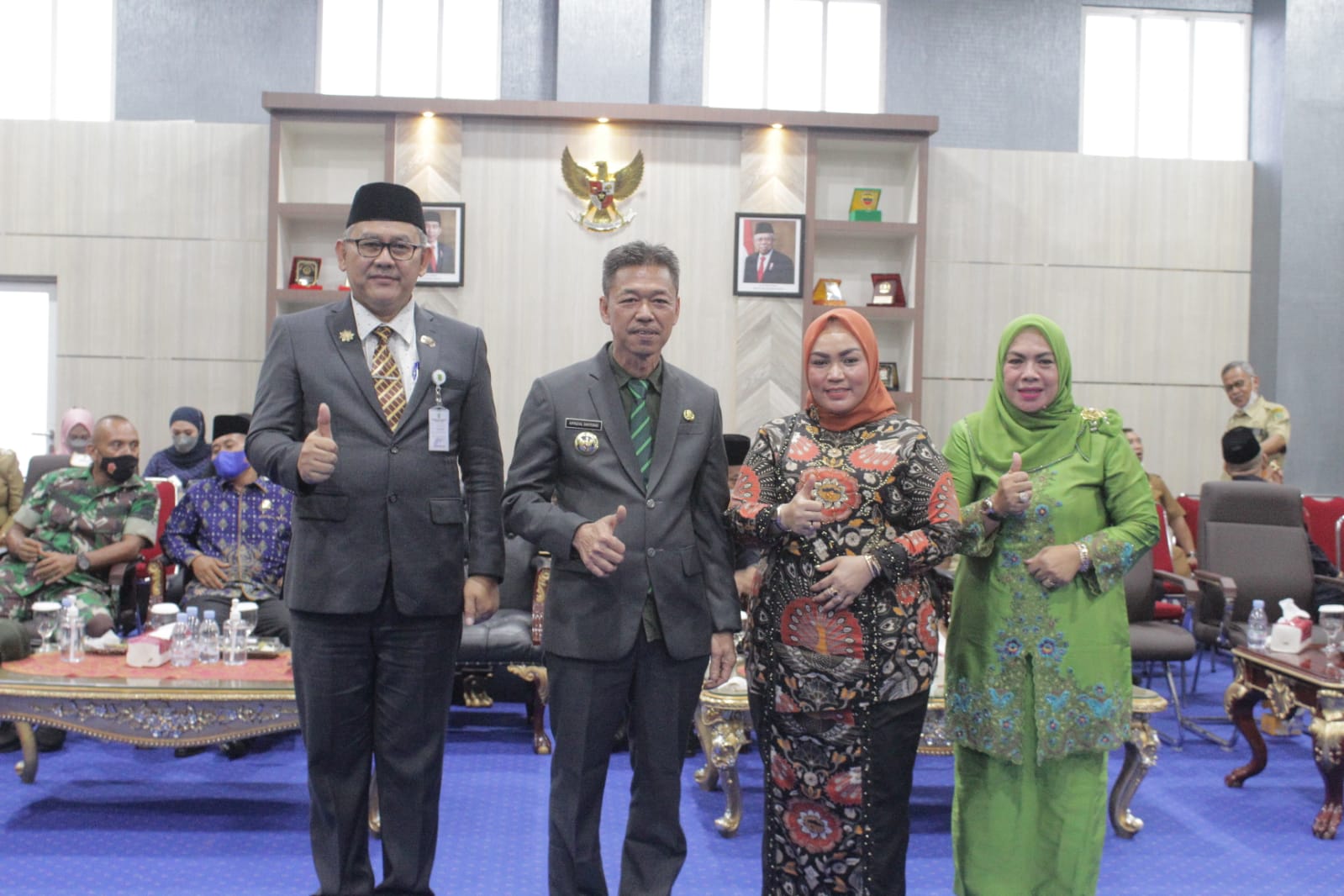 Bupati Rohil Afrizal Sintong Lantik Pery H Parya Sebagai Pjs.Sekda Rohil Bupati Rohil Afrizal Sintong Lantik Pery H Parya Sebagai Pjs.Sekda Rohil