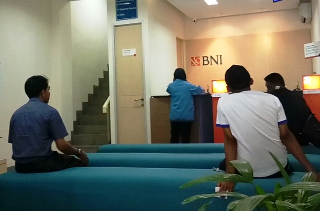 PARAH...Uang Berkurang, Nasabah Kantor Kas BNI Bagansiapiapi Kecewa
