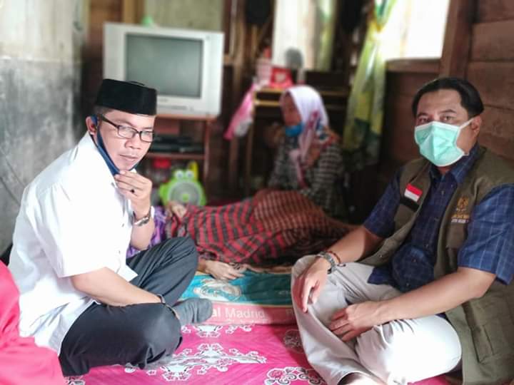 Empat Tahun Sakit Leukimia, Baznas Rohil Bantu Berobat Rusdiana Empat Tahun Sakit Leukimia, Baznas Rohil Bantu Berobat Rusdiana