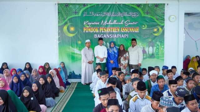 Bupati Rohil Afrizal Sintong Kunjungi Pondok Pesantren As - Sunnah Bagansiapiapi