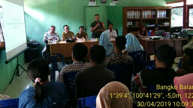 Babinsa Koramil 05/RM Dukung Dan Hadiri Sosialisasi Imunisasi Pada Bayi Di Bangko Balam