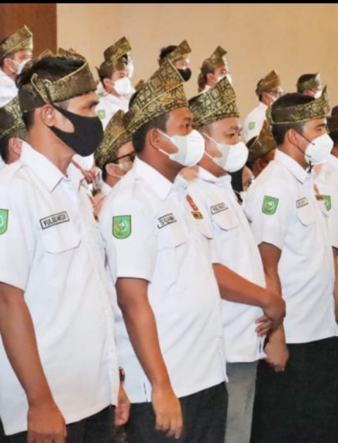 Gubri Lantik Pengurus Karang Taruna Riau Priode 2021 - 2026, Wabup Rohil Jabat Wakil Ketua 1 Gubri Lantik Pengurus Karang Taruna Riau Priode 2021 - 2026, Wabup Rohil Jabat Wakil Ketua 1