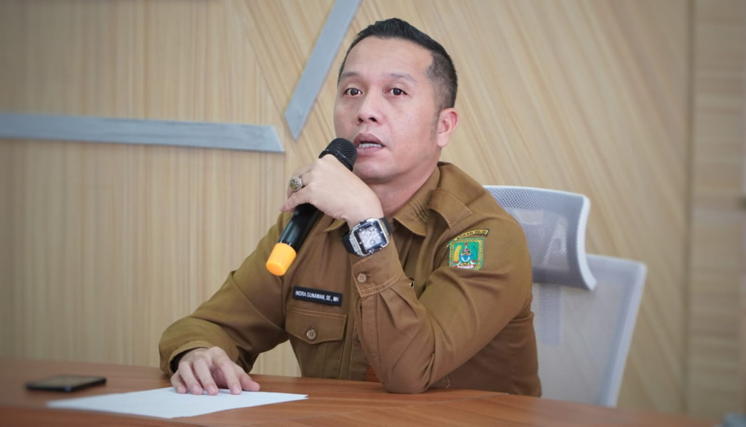 Usai Diresmikan Bupati Rohil, Kadiskominfotik Minta Iconplus Gesa Material Usai Diresmikan Bupati Rohil, Kadiskominfotik Minta Iconplus Gesa Material