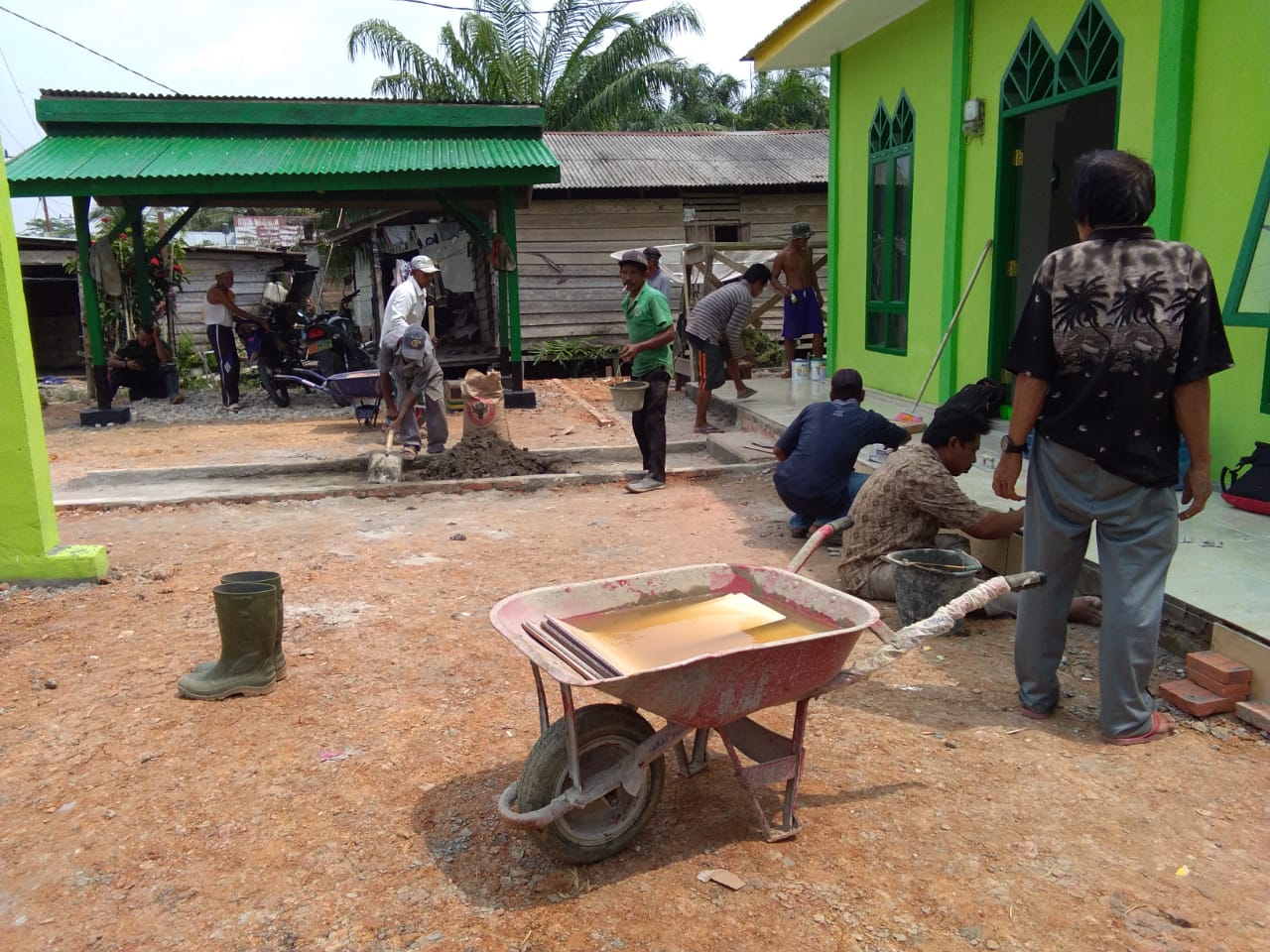 Pembangunan Musholla Nurul Hidayah Ditargetkan Selesai Hari Ini