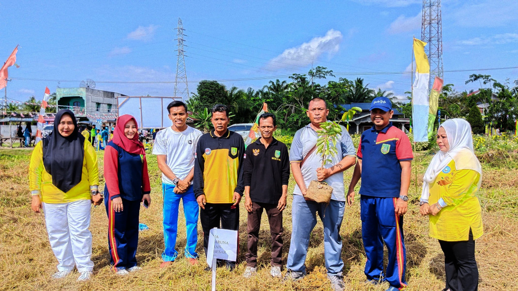PROGRAM PENGHIJAUAN BERSAMA KEPENGHULUAN LABUHAN TANGGA BESAR