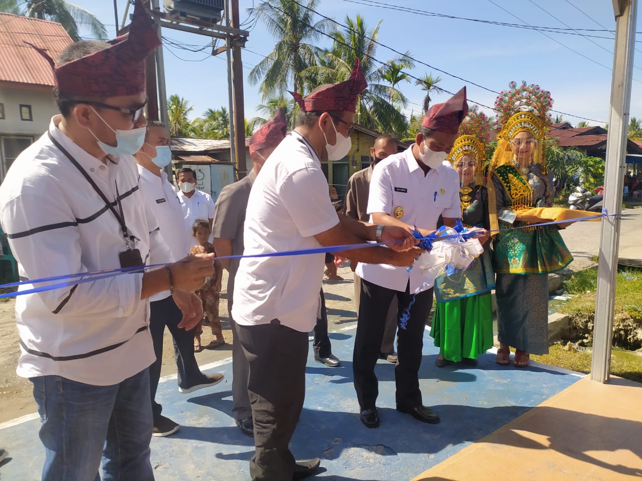 Wabup Rohil Resmikan Sumur Bor dan Tower Air Bantuan Bank BRI Bagansiapiapi