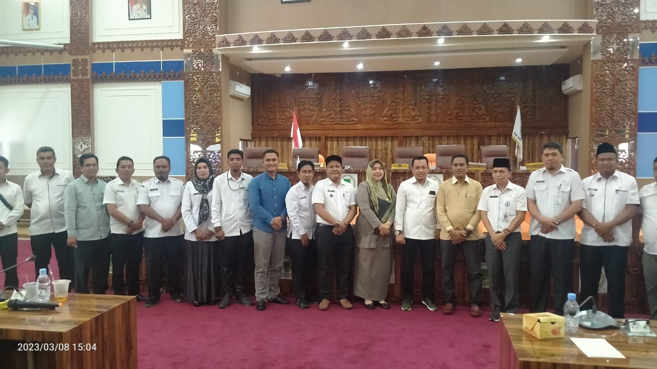 Pansus C DPRD Rohil Gelar Rapat Lanjutan Pembahasan Ranperda 4 Kepenghuluan Persiapan