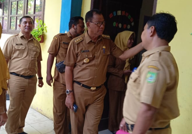 Bupati Rohil Suyatno: Tahun Ini Bangun Ruang Kelas