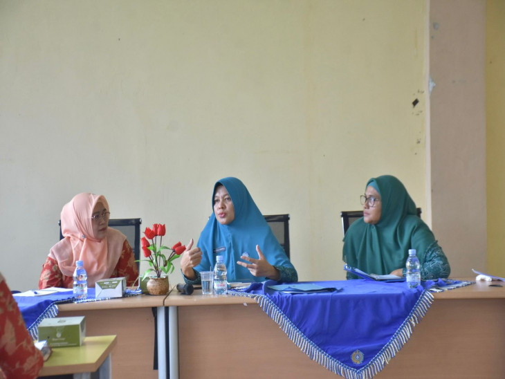 Pj Ketua TP PKK kabupaten Kampar Ricana Djayanti adakan Rapat Anggota