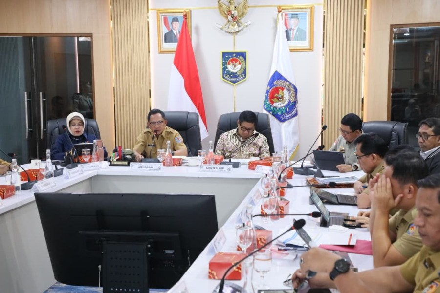 Kasatgas Tito Pimpin Rakor Pembahasan Bantuan Rumah dan Bantuan Sosial Pascabencana
