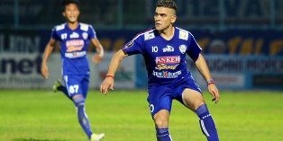 Hat-trick El Loco Gonzales antar Arema ke semifinal