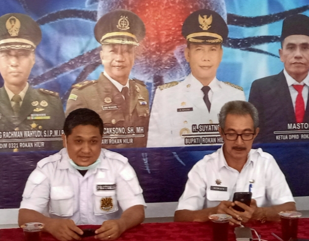 Bupati Rohil: Pangkas Perjalanan Dinas, Tunda Kegiatan Sosialisasi Bupati Rohil: Pangkas Perjalanan Dinas, Tunda Kegiatan Sosialisasi
