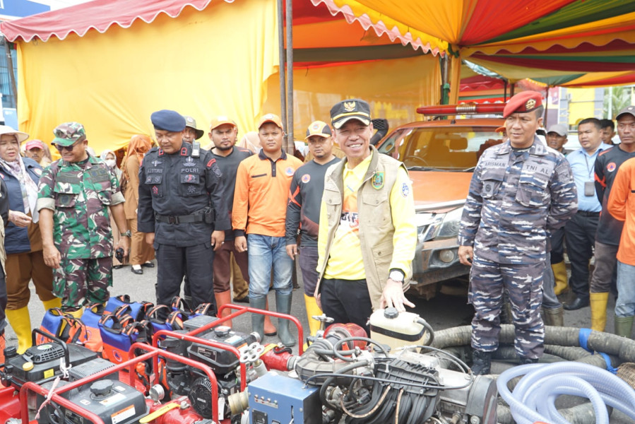 Bupati Tetapkan Status Rokan Hilir Darurat Siaga Banjir 2023