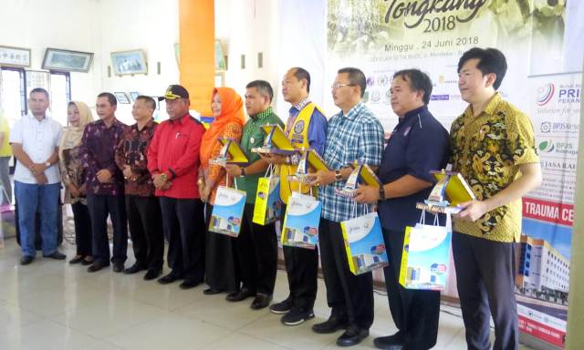 Plt Bupati Rohil Hadiri Kegiatan Sunat Massal 500 Anak Dan Berobat Gratis