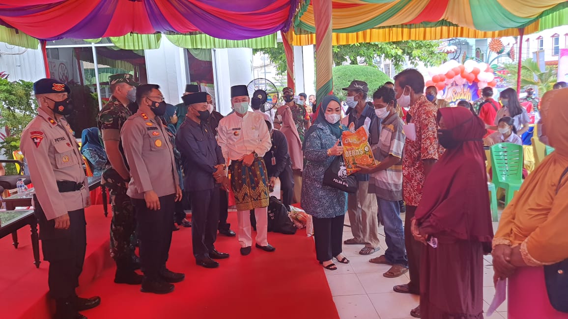 Bupati Rohil Resmikan Giat Vaksinasi Masal, Kapolres Rohil Targetkan 7.000 Dosis Vaksinasi
