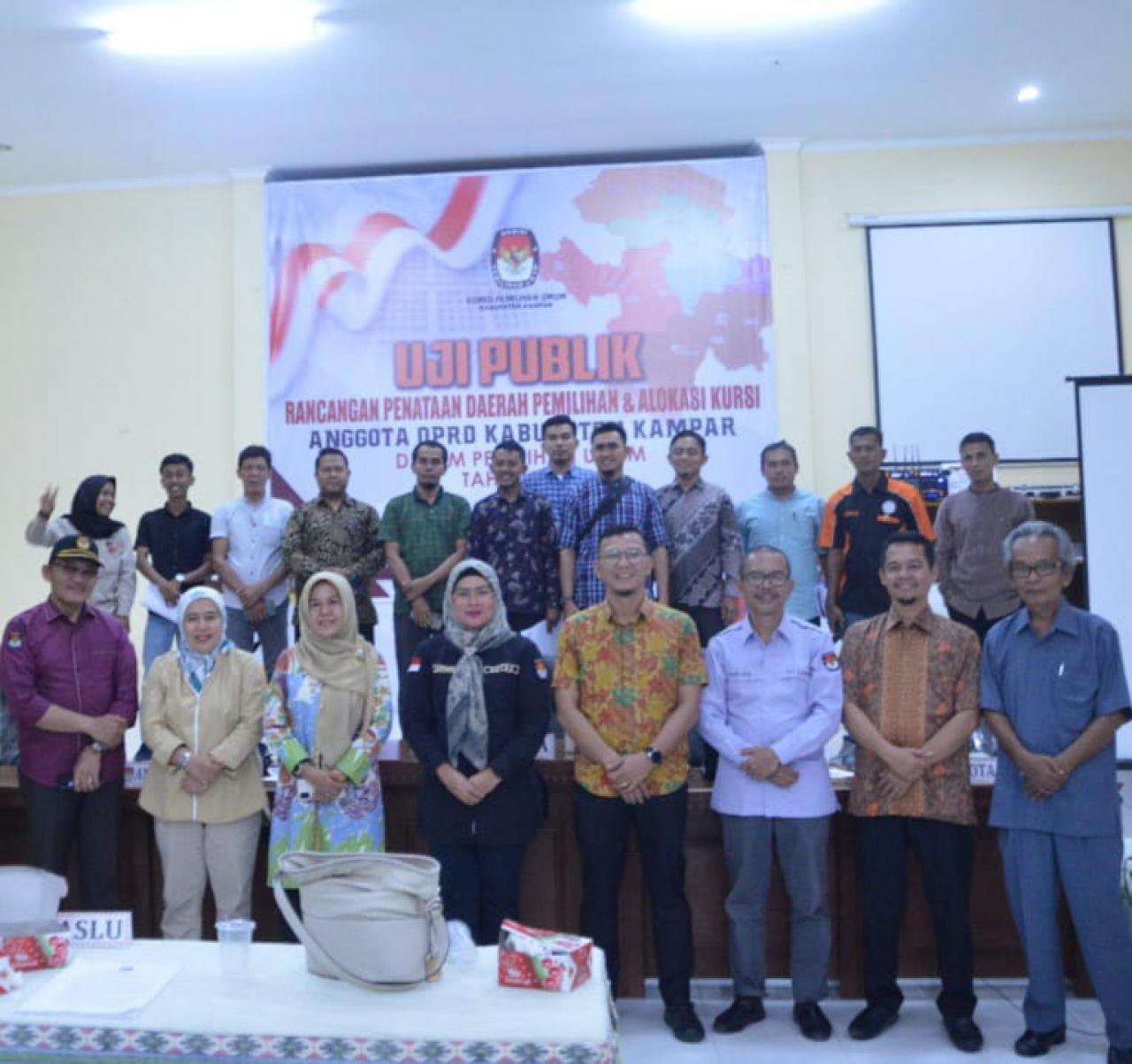 KPU KAMPAR Lakukan Uji Publik Rancangan Penataan Dapil dan Alokasi Kursi pada Pemilu 2024