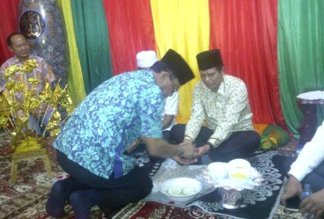 Ketua DPRD Rohil Gelar Syukuran Jelang Keberangkatan CJH Pimpinan DPRD