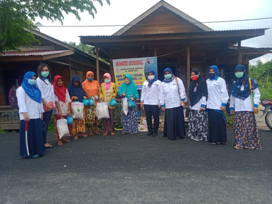 IAI PC Rohil Bagikan Paket Sembako Kepada Masyarakat Kampung Merah Putih IAI PC Rohil Bagikan Paket Sembako Kepada Masyarakat Kampung Merah Putih