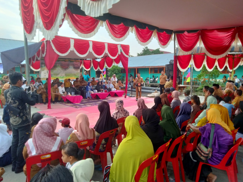 Bupati Rohil Letakkan Batu Pertama Pembangunan SDN 001 dan Kantor SMPN 003 Sinaboi