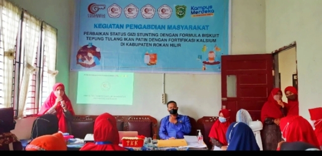 Universitas Abdurrab Riau Sosialisasikan Perbaikan Status Gizi Stunting Dengan Formula Biskuit Tepun