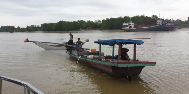 Angin Kencang, Nelayan Rohil Enggan Melaut
