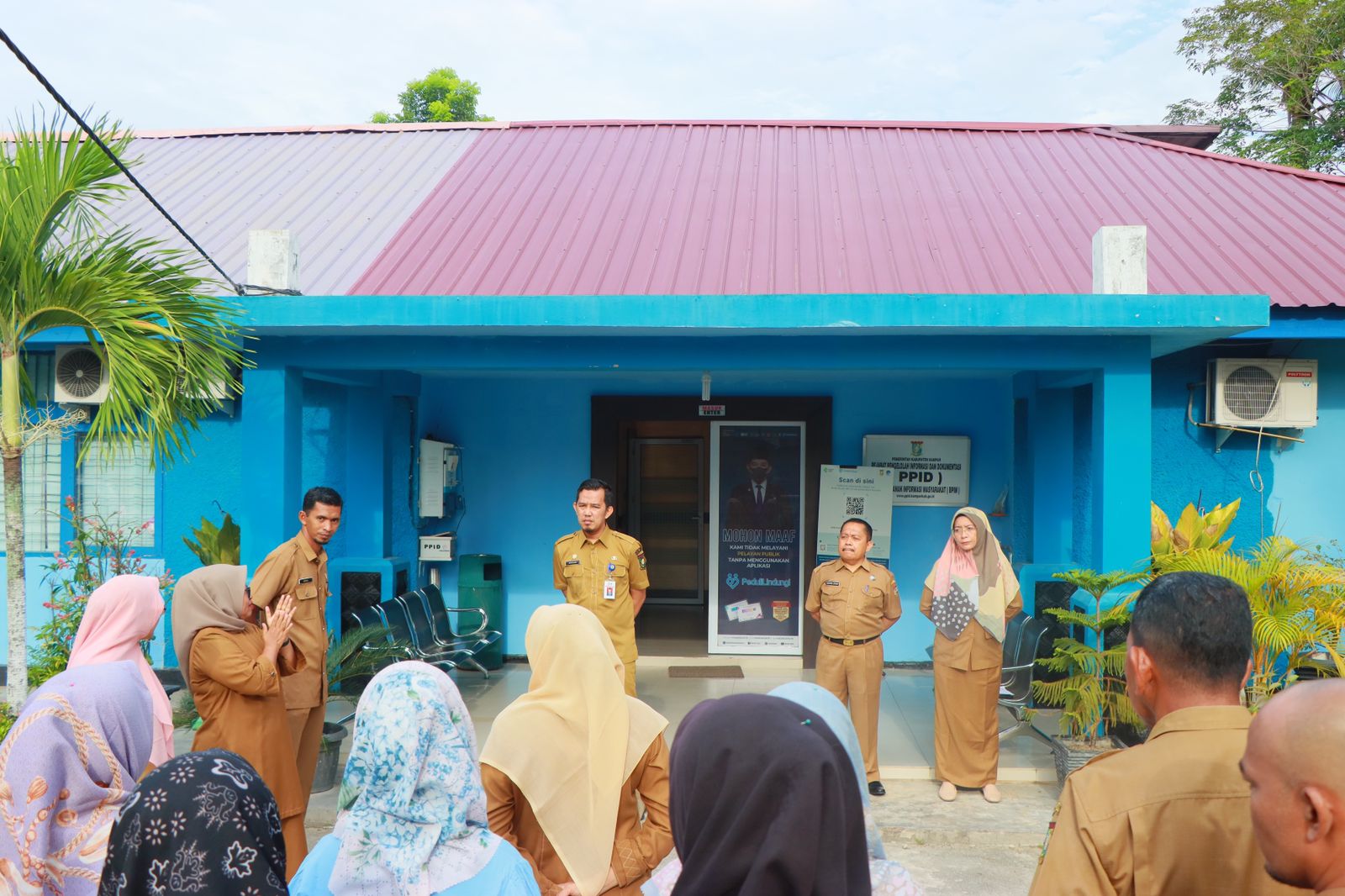 Tegaskan Kedisiplinan, Yuricho Efril Pimpin Apel Senin Pagi Di Diskominfo Kampar