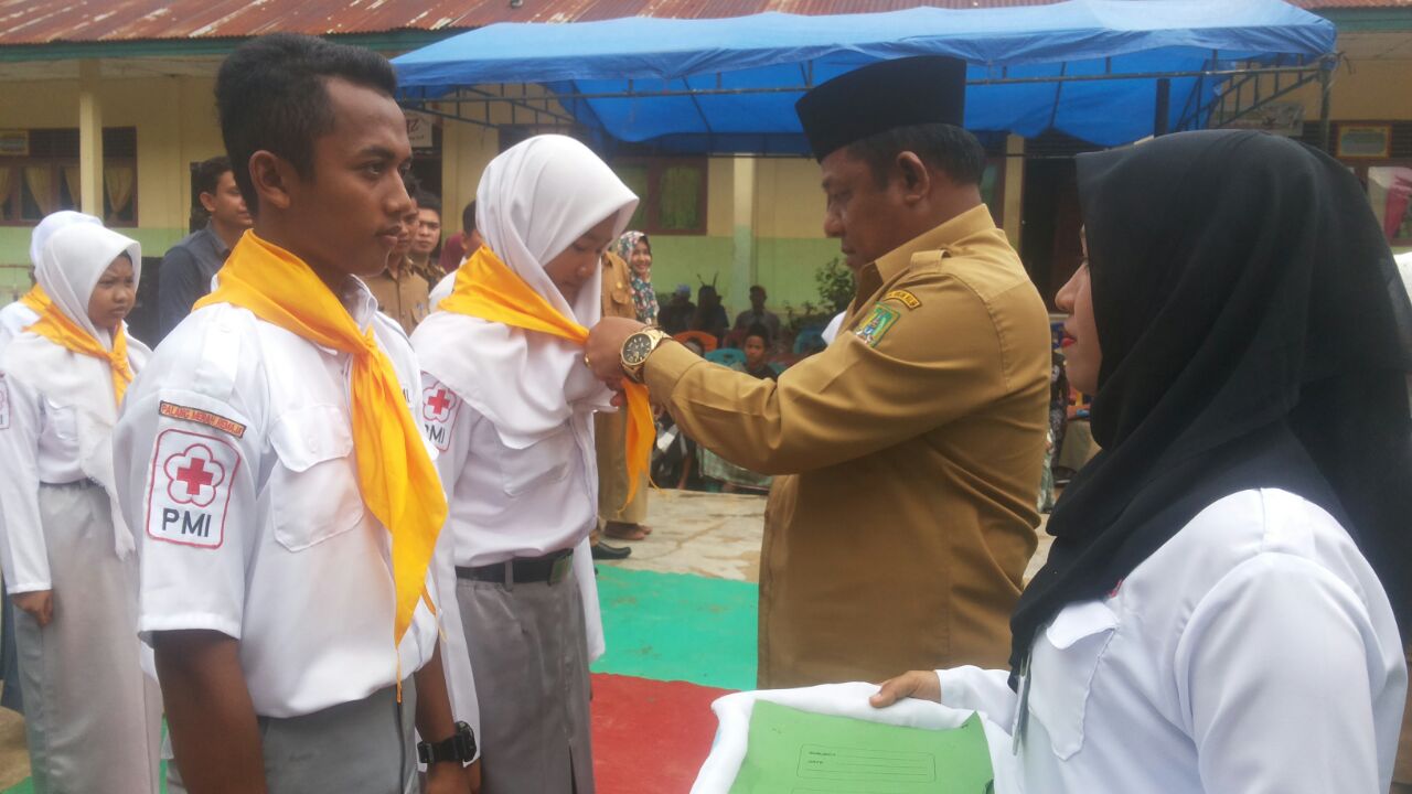 Plt Bupati Rohil Jamiludin Resmikan SMA N 3 Bangko Pusako Jadi Sekolah Adiwiyata