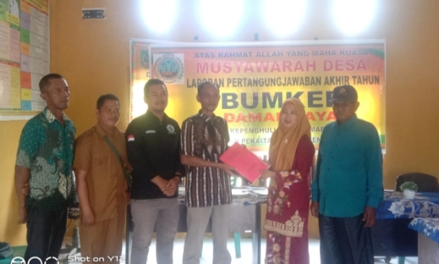 Kepenghuluan Pedamaran Kecamatan Pekaitan Gelar Musdes LPJ BUMKep Damar Jaya