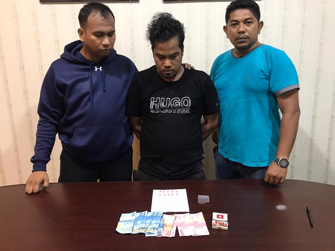 Dini Hari Tadi, Polsek Bangko Bekuk Penjual Pil Extacy