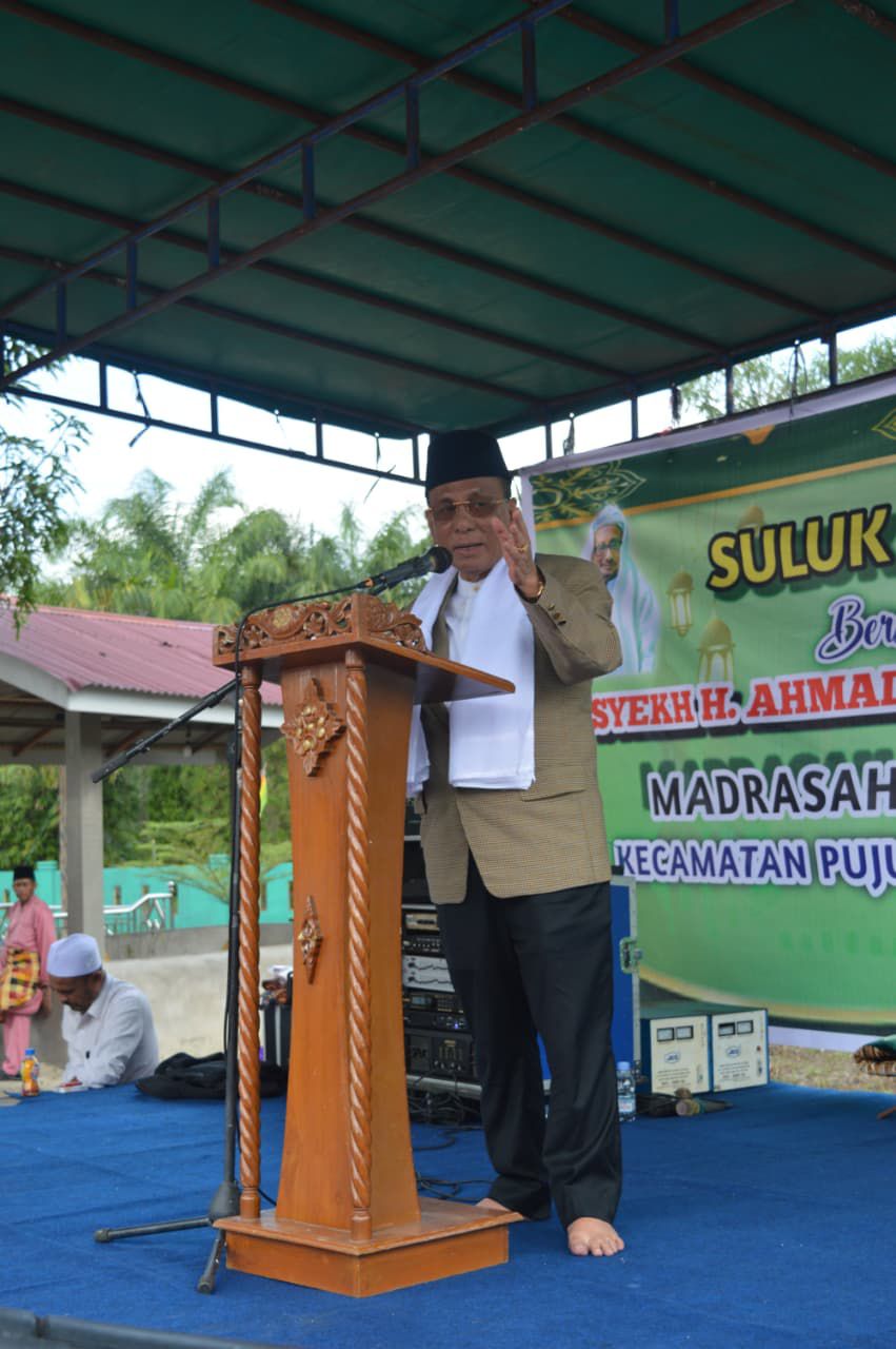Apresiasi Pelestarian Tradisi Suluk di Pujud, Bupati Rohil: Perkuat Karakter dan Ukhuwah Islamiyah