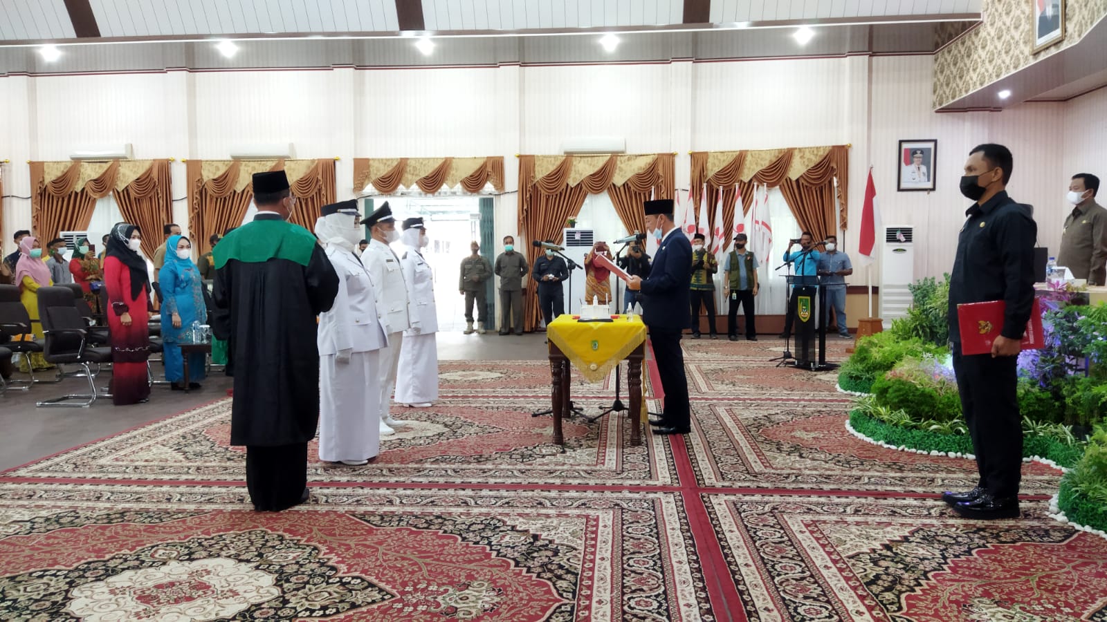 Santi Utari Dilantik Sebagai Pjs Pengulu Pedamaran