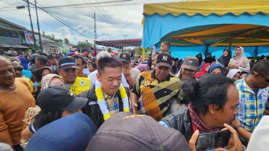 Ribuan Masyarakat Bagansiapiapi Nyatakan Dukung ASSET Pilkada Rohil 2024