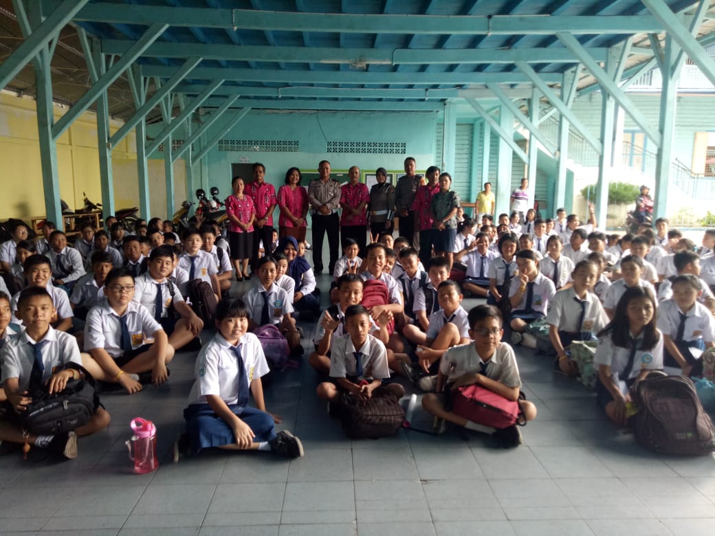 Polsek Bangko Gelar Sosialisasi Tertib Lalu Lintas di SMP Bintang Laut