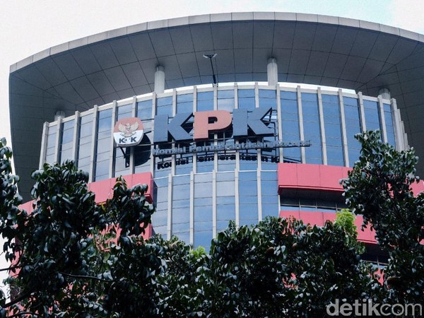 KPK Setor Rp 3,8 M ke Kas Negara dari Eks Pejabat Waskita, ini kasusnya...