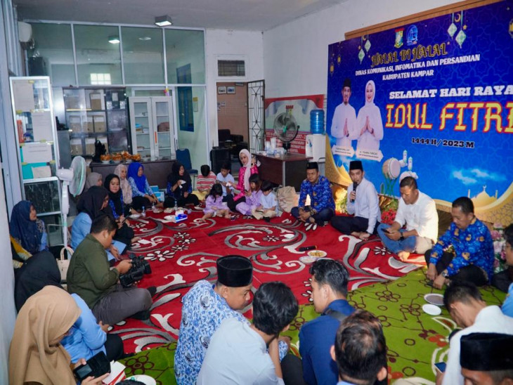 Kominfo dan Persandian Kampar Halal Bihalal Dengan ASN/THL, Insan Pers dan Pensiunan Kominfo. 