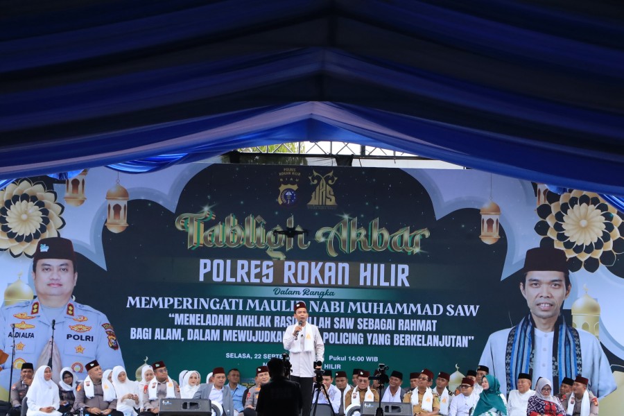 Tabligh Akbar Bersama UAS, Kapolres Rohil Ajak masyarakat Jaga Lingkungan
