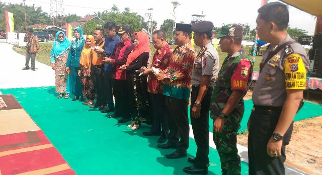 Plt Bupati Rohil Drs Jamiludin Resmikan Pasar Central Labuhan Tangga Besar