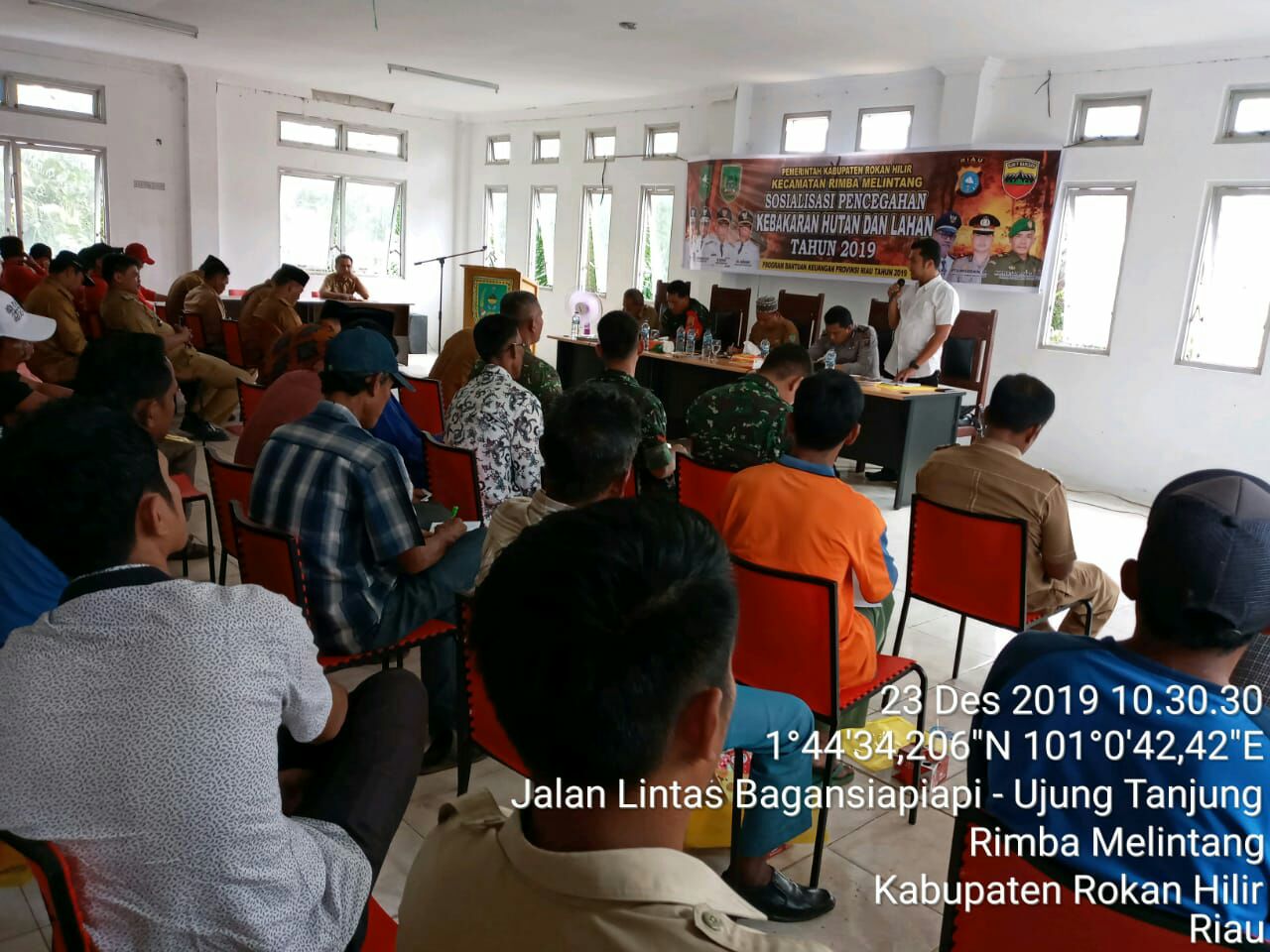 Danpos Dan Babinsa Koramil 05/RM Hadiri Sosialisasi Karhutla