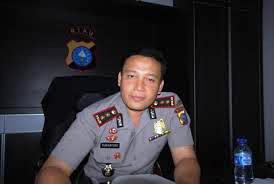 Polres Rohil Sebar 250 Spanduk Dalam Lima Bahasa