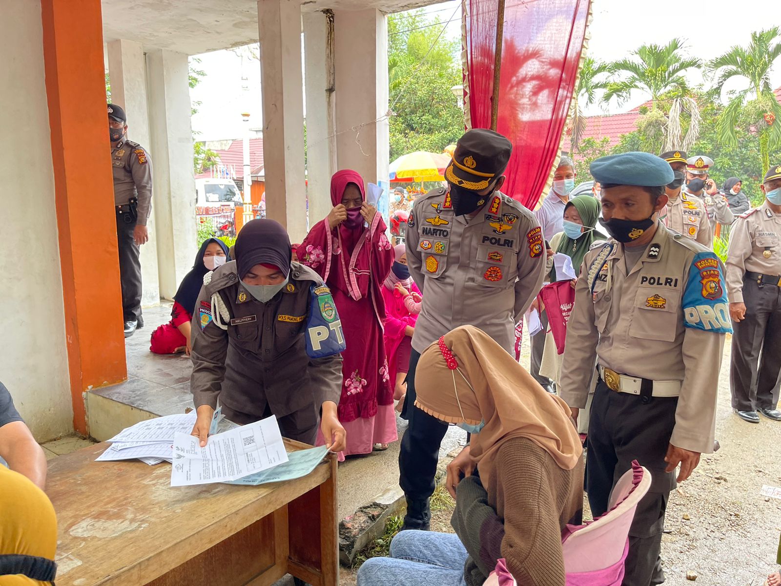 Pastikan Disiplin Prokes, Pamatwil Polda Riau Tinjau  Kantor Pos Pasir Pangaraian